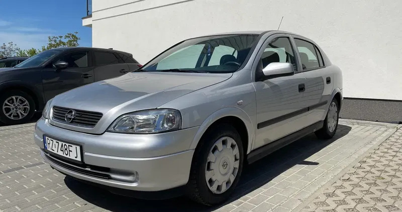 samochody osobowe Opel Astra cena 5400 przebieg: 179000, rok produkcji 2002 z Rzeszów